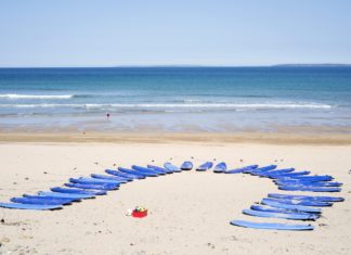 Ζήσε ένα διαφορετικό surf camp με την Cohete Surfing Academy
